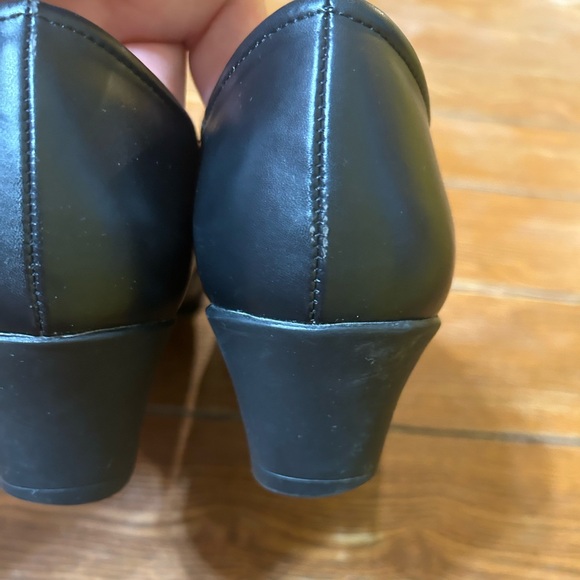 SAFETSTEP BLACK FAUX LEATHER Pumps WEDGE STYLE WORK SHOES Oil /slip Resis SZ 9 - Picture 6 of 8